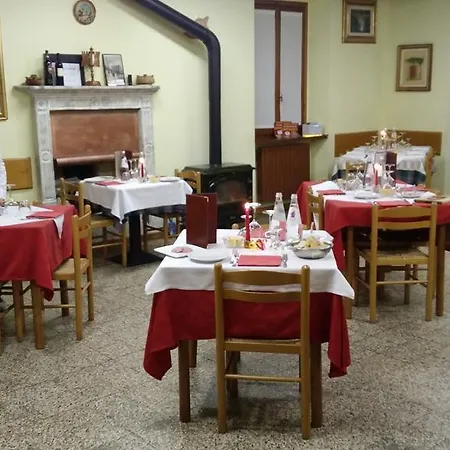 Bed and Breakfast Alpina 3*